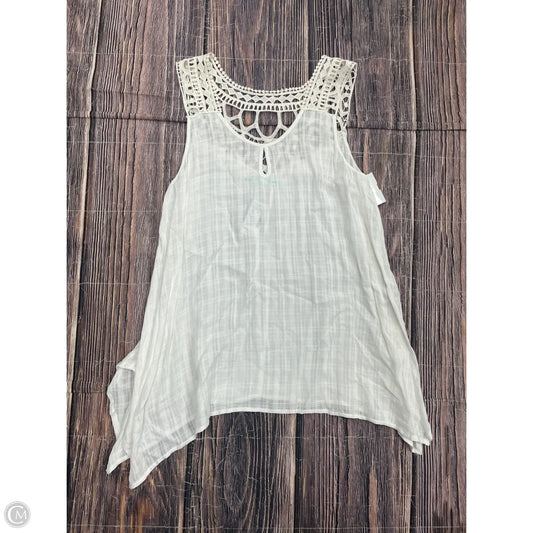 Top Sleeveless By Maurices In Cream, Size: M