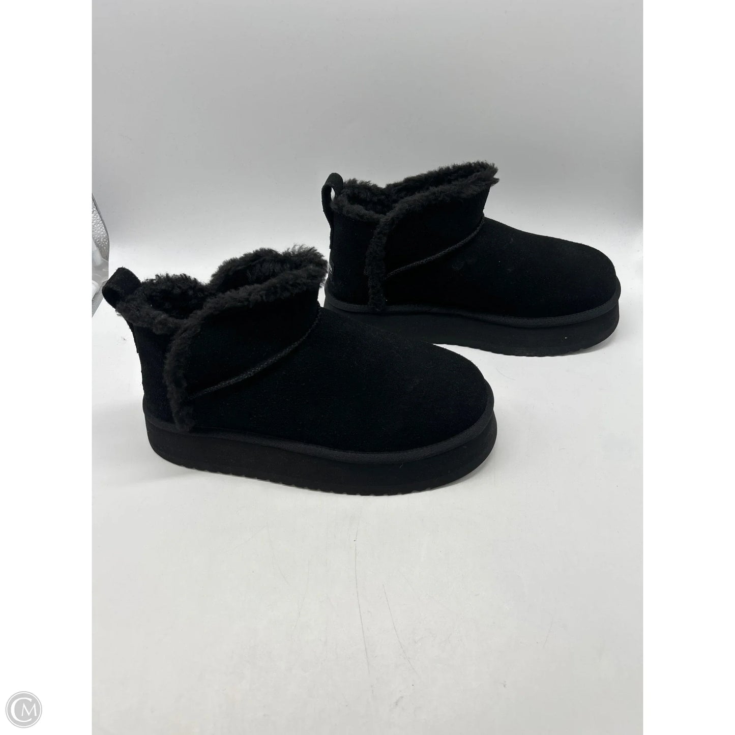 Boots Ankle Flats By Koolaburra By Ugg In Black, Size: 9
