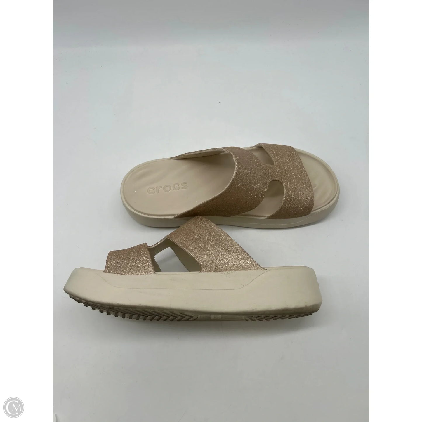 Sandals Heels Platform By Crocs In Gold, Size: 9