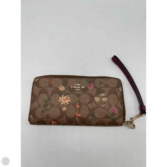 Wristlet Designer By Coach, Size: Large