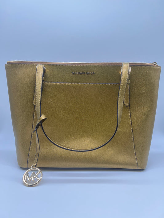 Handbag Designer By Michael Kors  Size: Large