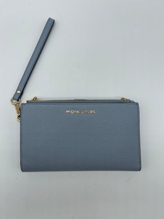 Wallet Designer By Michael Kors  Size: Large