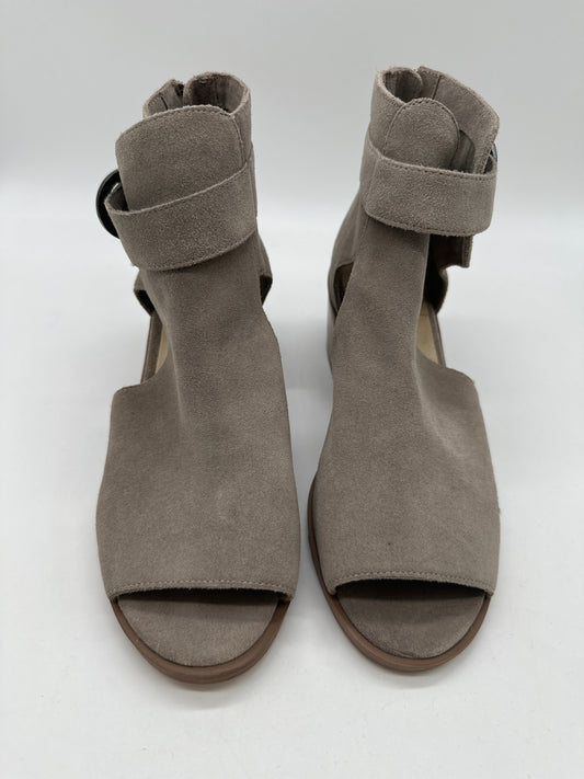 Shoes Heels Block By Sole Society In Grey, Size: 8.5