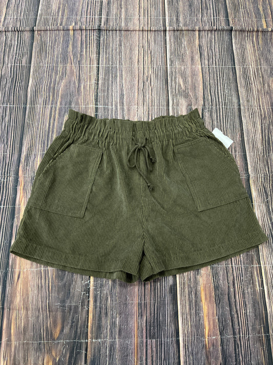 Green Shorts Favlux, Size L