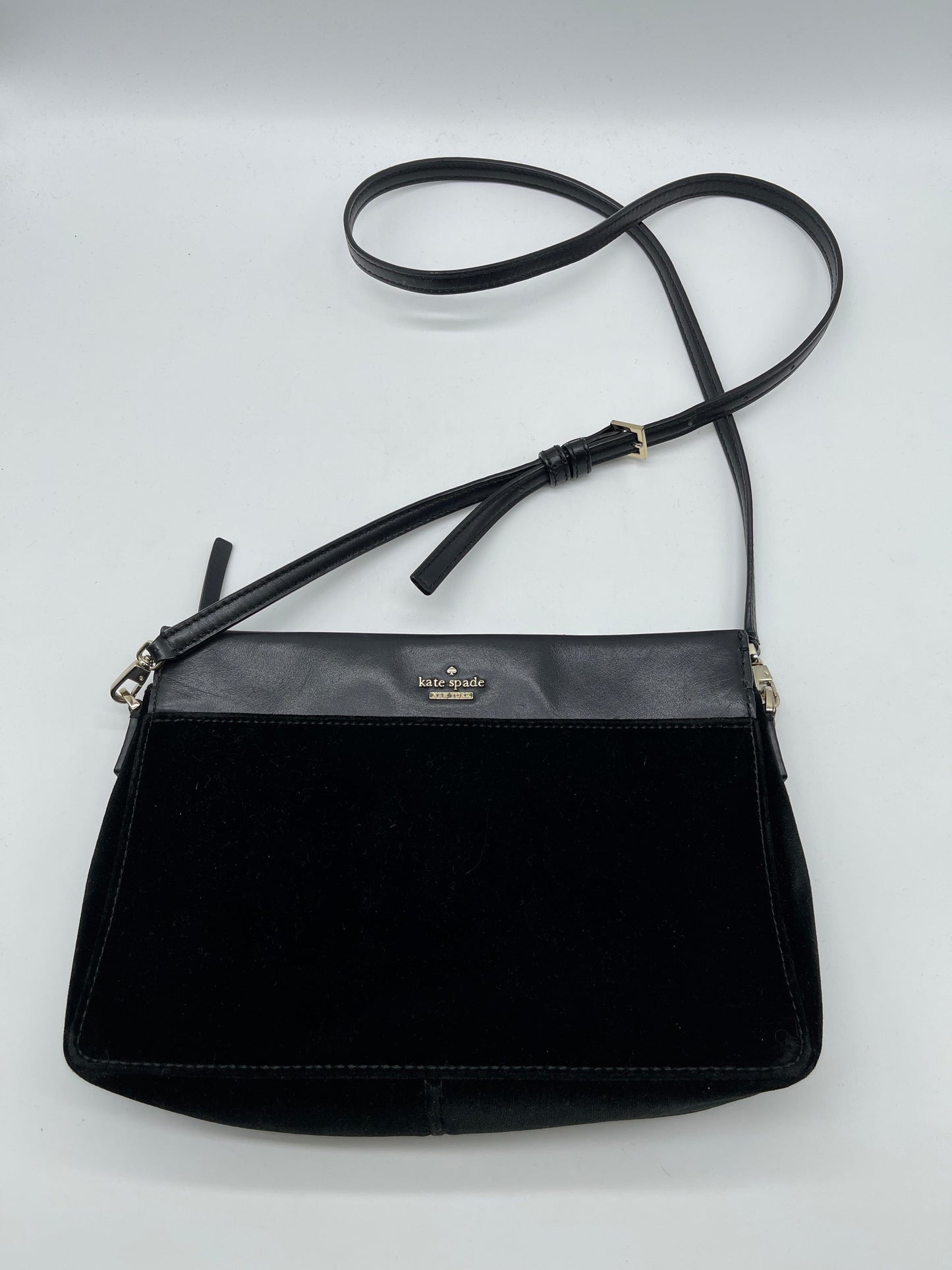 Crossbody Designer By Kate Spade  Size: Medium