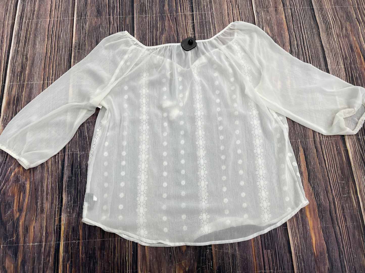 White Top 3/4 Sleeve Ab Studio, Size Xl