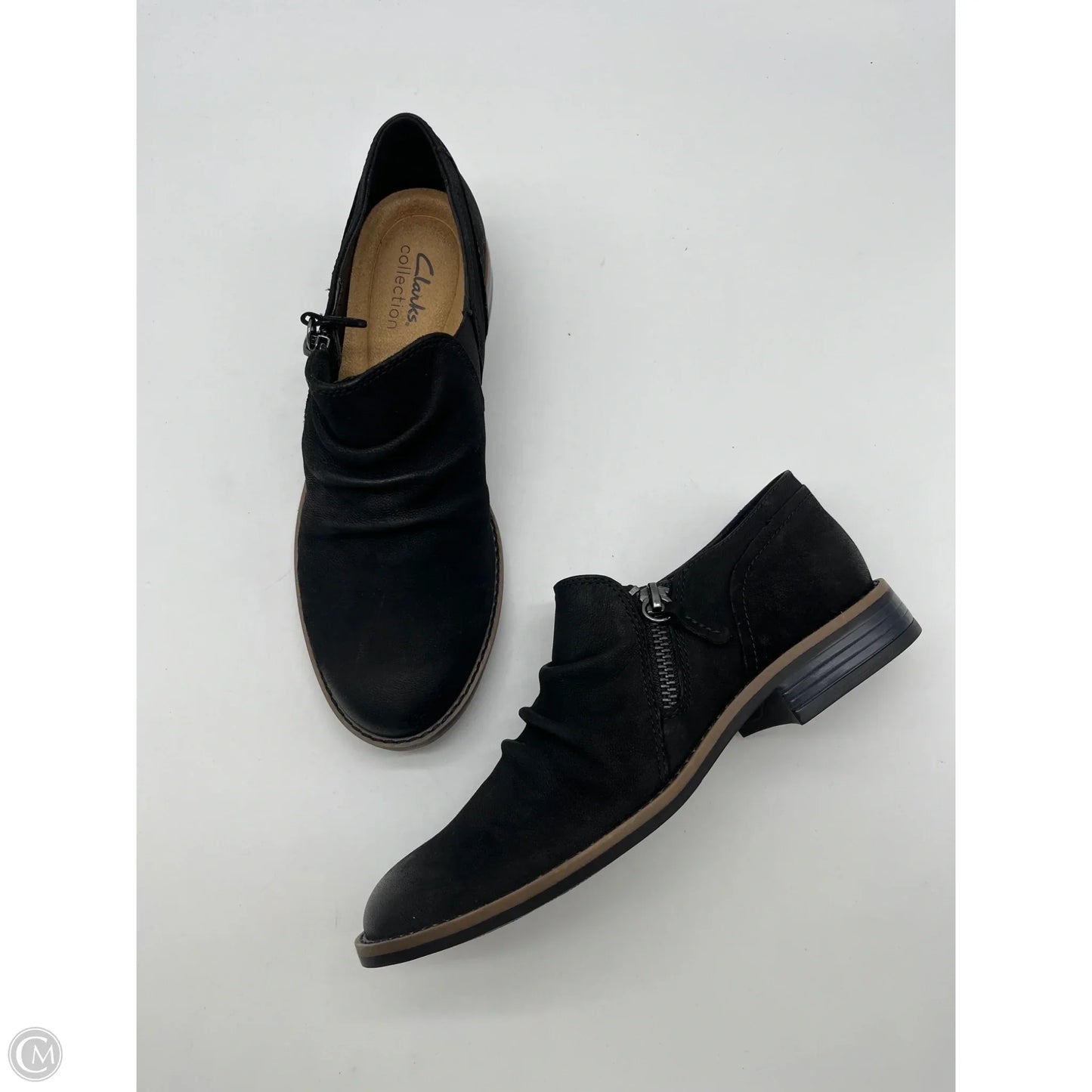 Shoes Flats By Clarks In Black, Size: 7