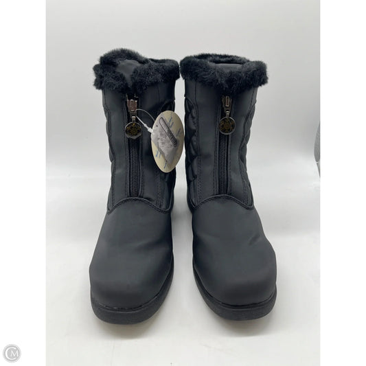 Boots Snow By Khombu In Black, Size: 9