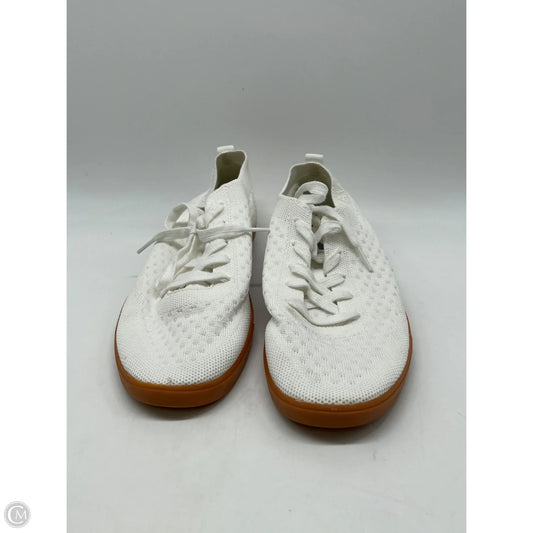 Shoes Sneakers By Clothes Mentor In White, Size: 6.5