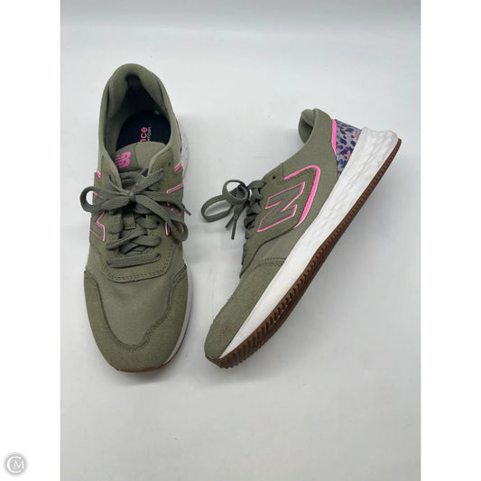 Shoes Athletic By New Balance In Green, Size: 10