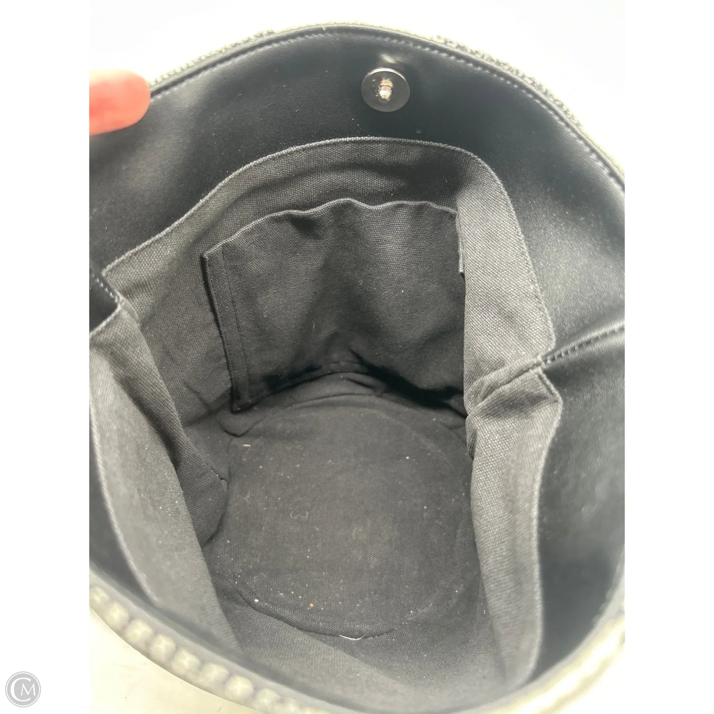 Handbag By Clothes Mentor, Size: Medium