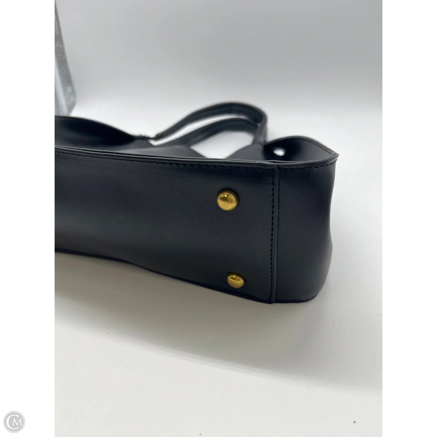 Handbag By Clothes Mentor, Size: Medium