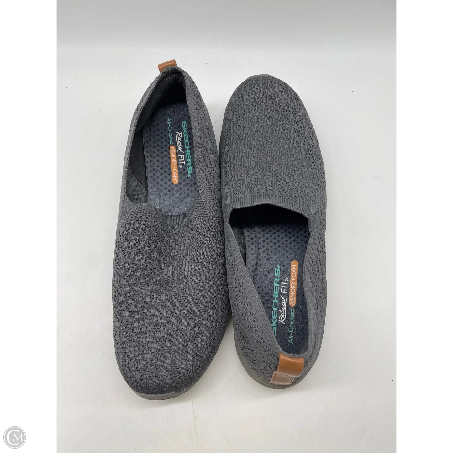 Shoes Flats By Skechers In Grey, Size: 11