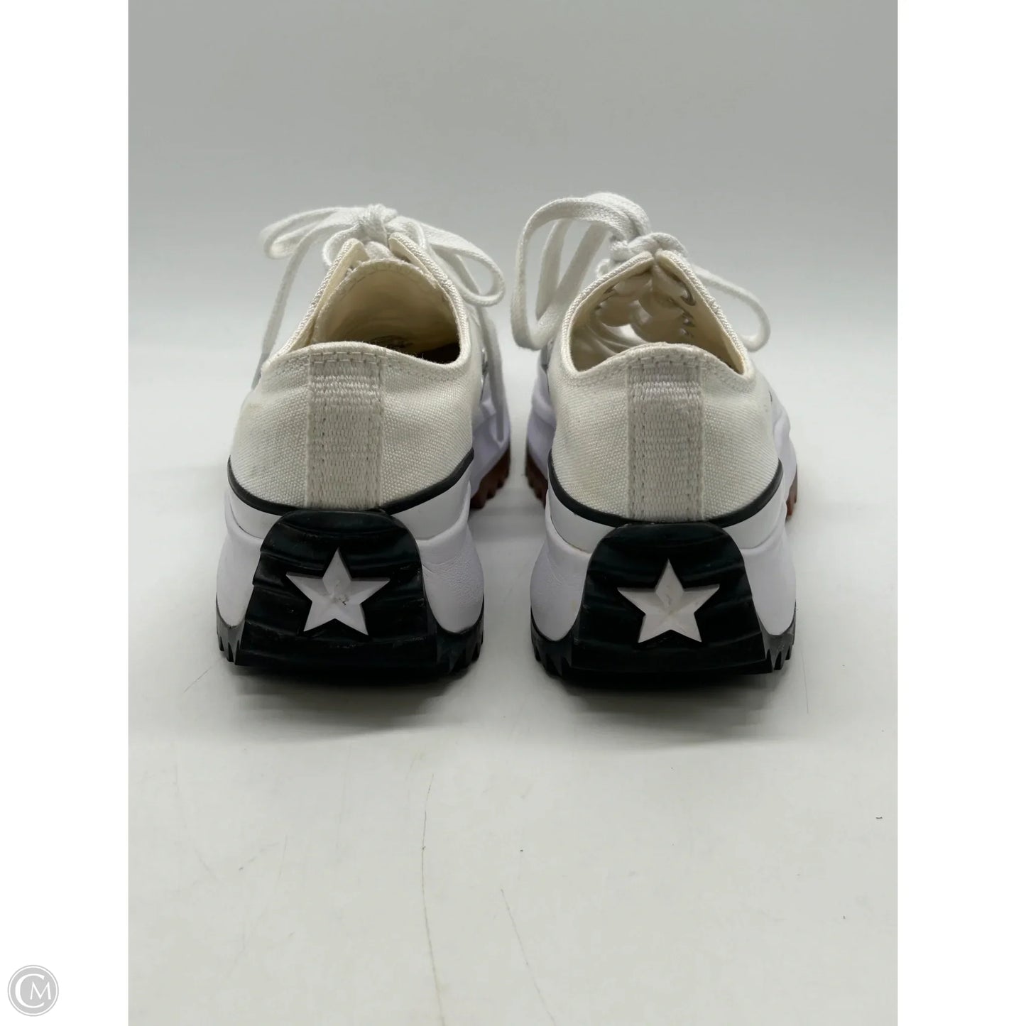 Shoes Sneakers By Converse In White, Size: 6.5