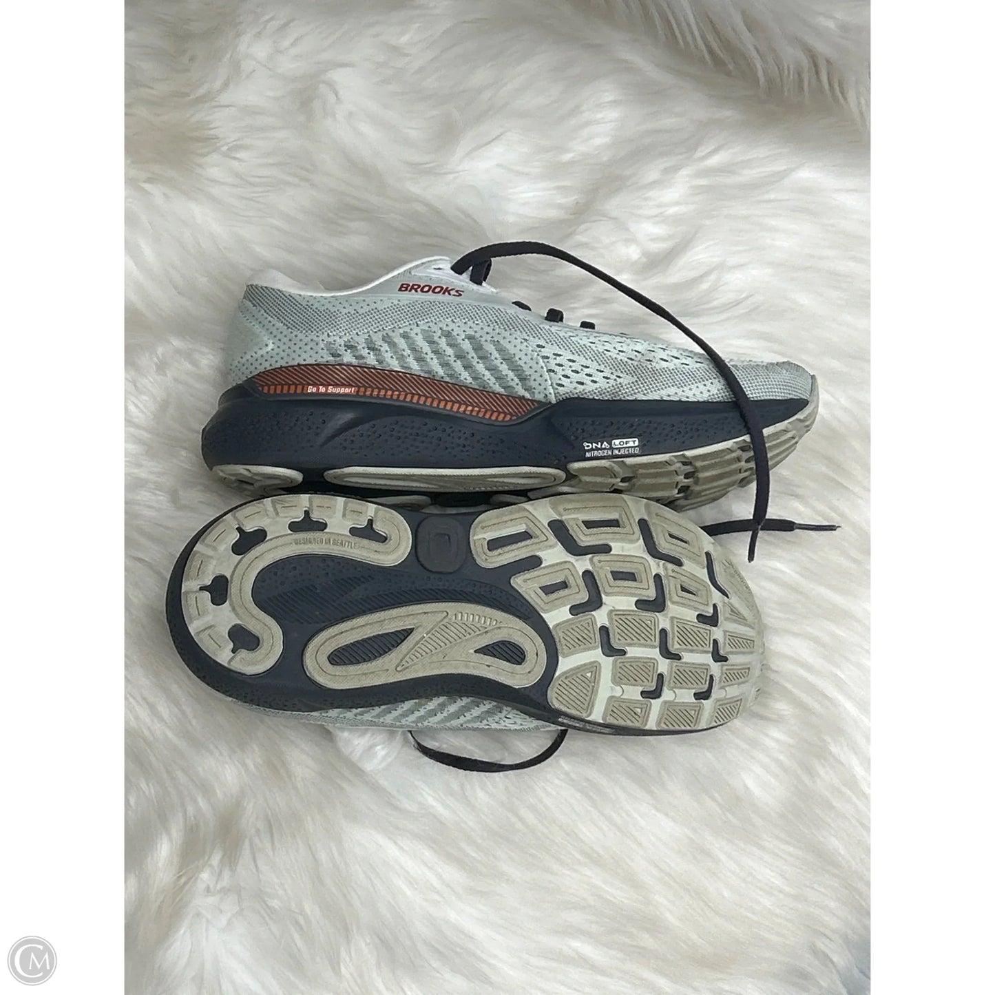 Shoes Athletic By Brooks In Green, Size: 9.5