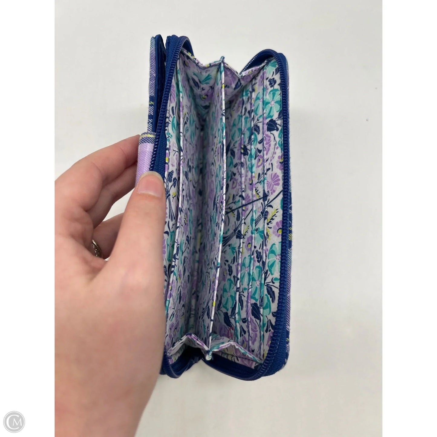 Wallet By Vera Bradley, Size: Large