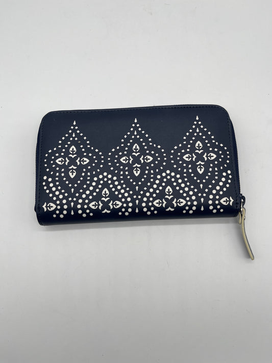 Wallet By Vera Bradley, Size: Large