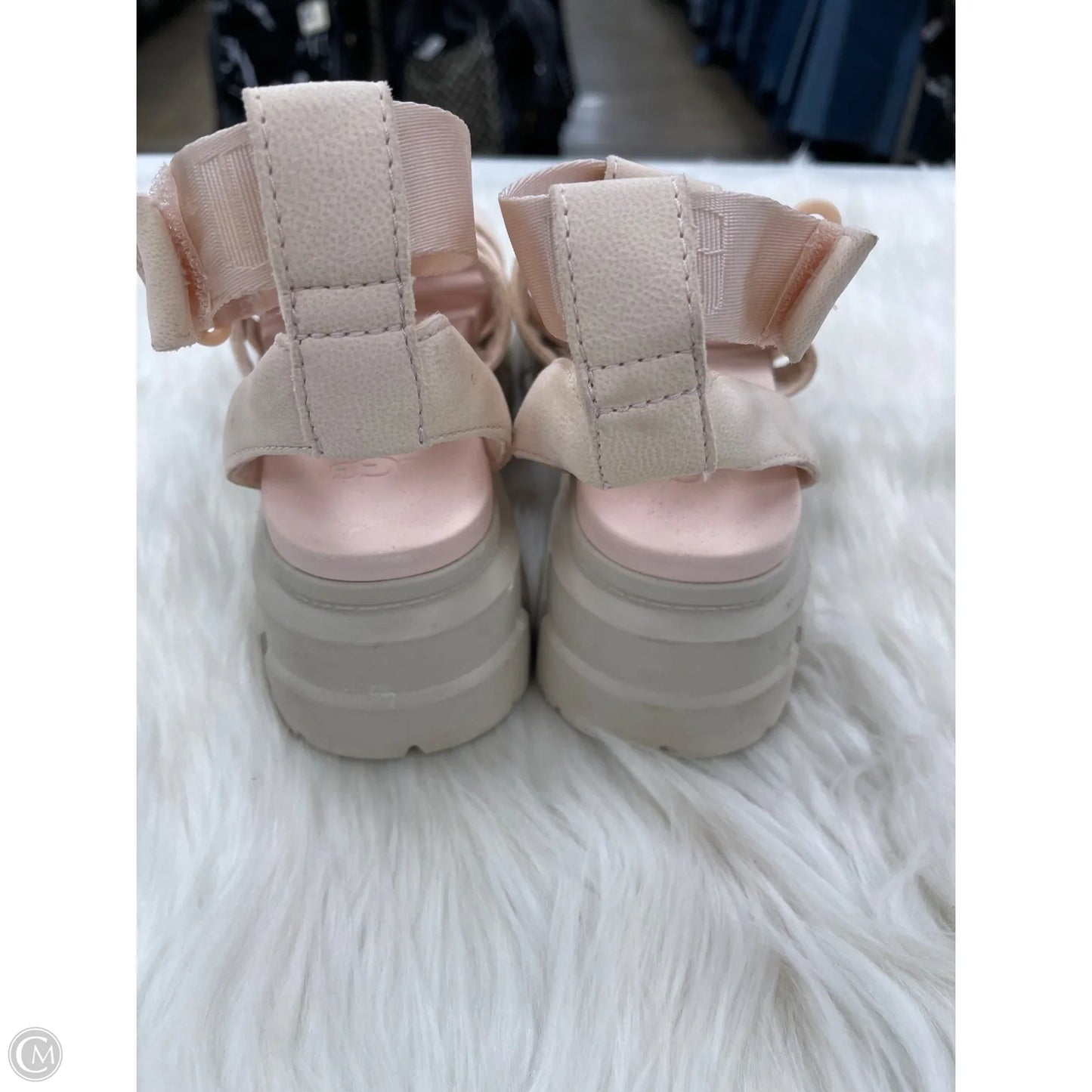 Sandals Designer By Ugg In Pink, Size: 8
