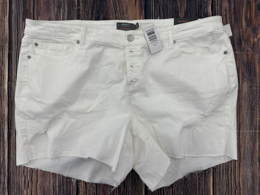 White Shorts Torrid, Size 24
