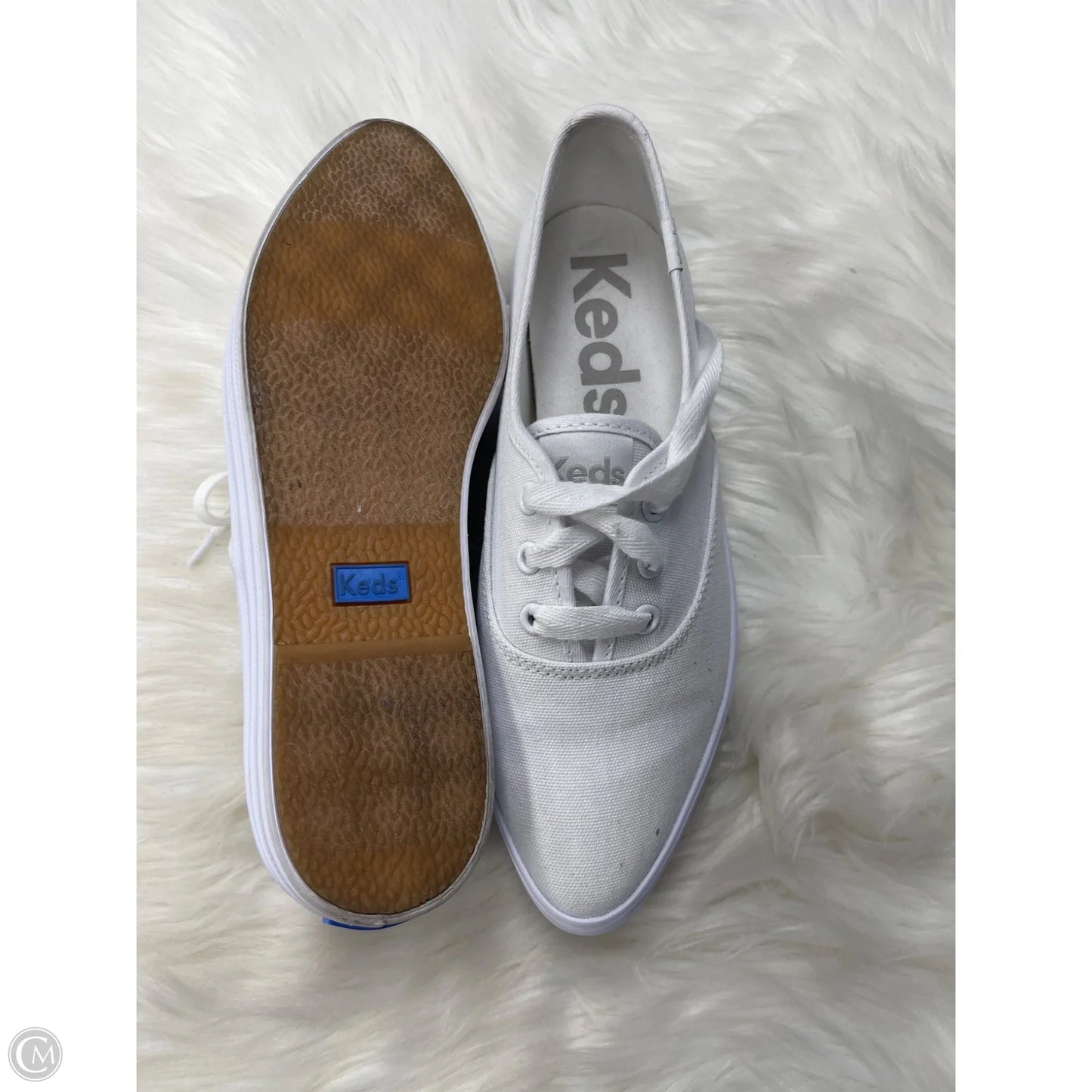 Shoes Sneakers By Keds In White, Size: 6.5