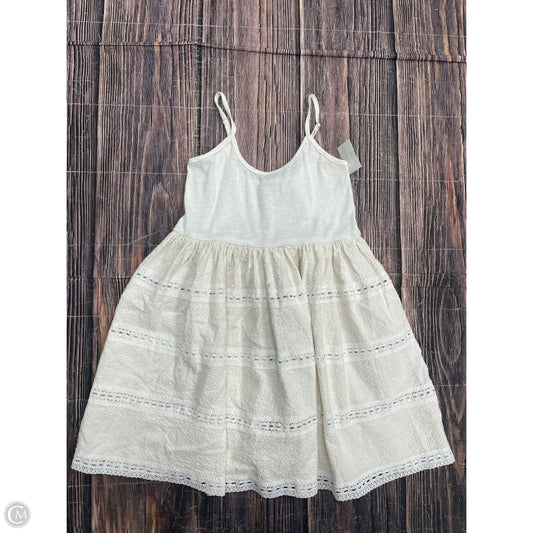 Tank Top By Pol In White, Size: M