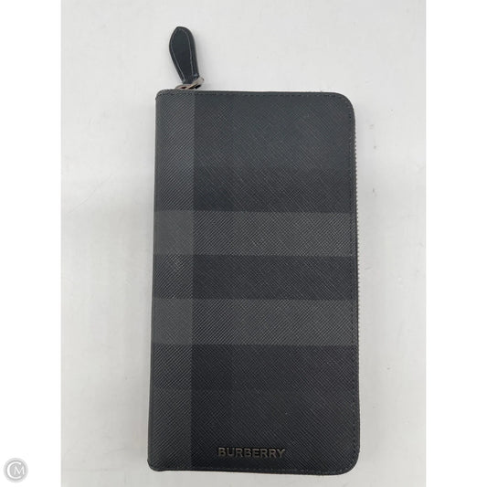 Wallet Luxury Designer By Burberry, Size: Medium