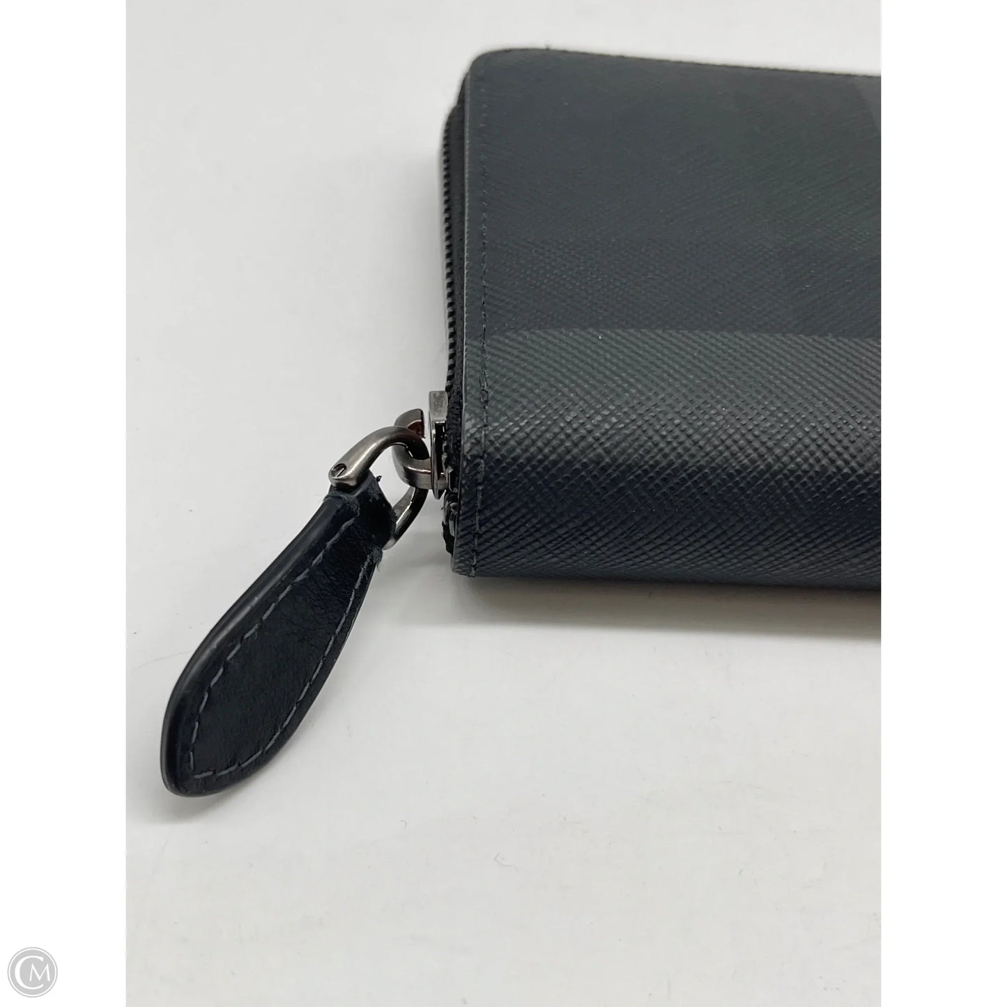 Wallet Luxury Designer By Burberry, Size: Medium