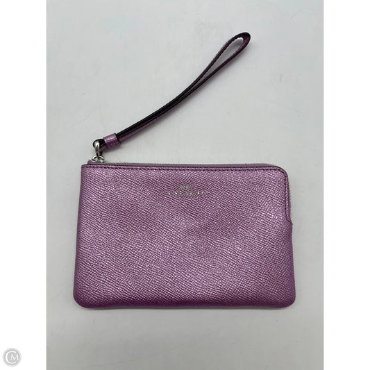 Wristlet Designer By Coach, Size: Medium