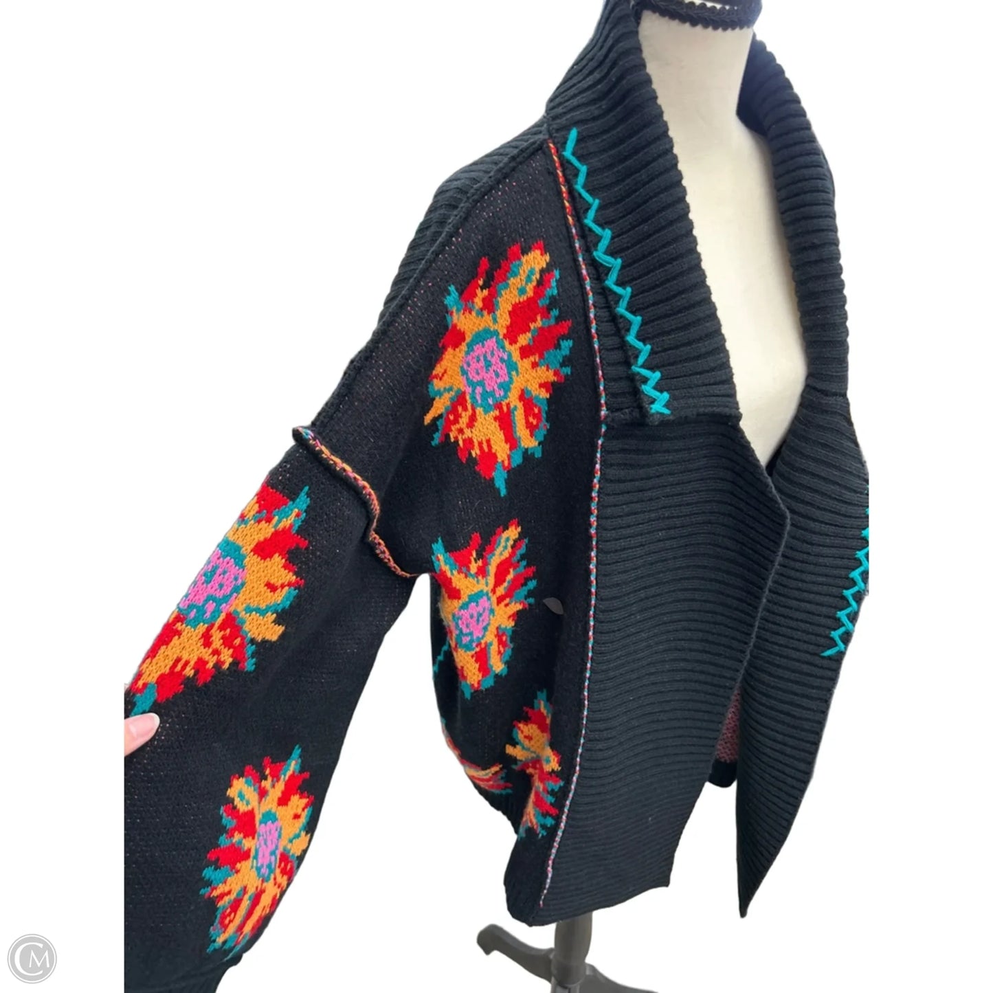 Sweater Cardigan By Pol In Black, Size: L