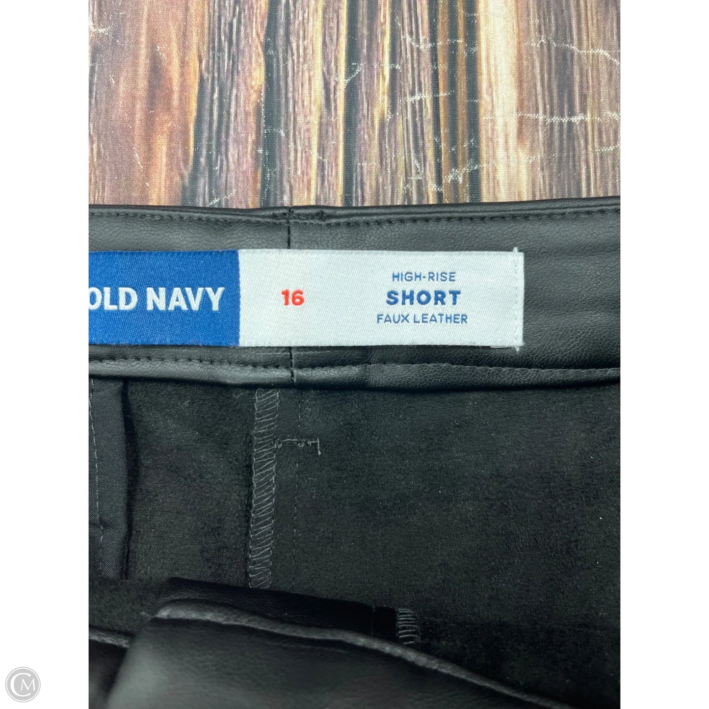 Shorts By Old Navy In Black, Size: 16