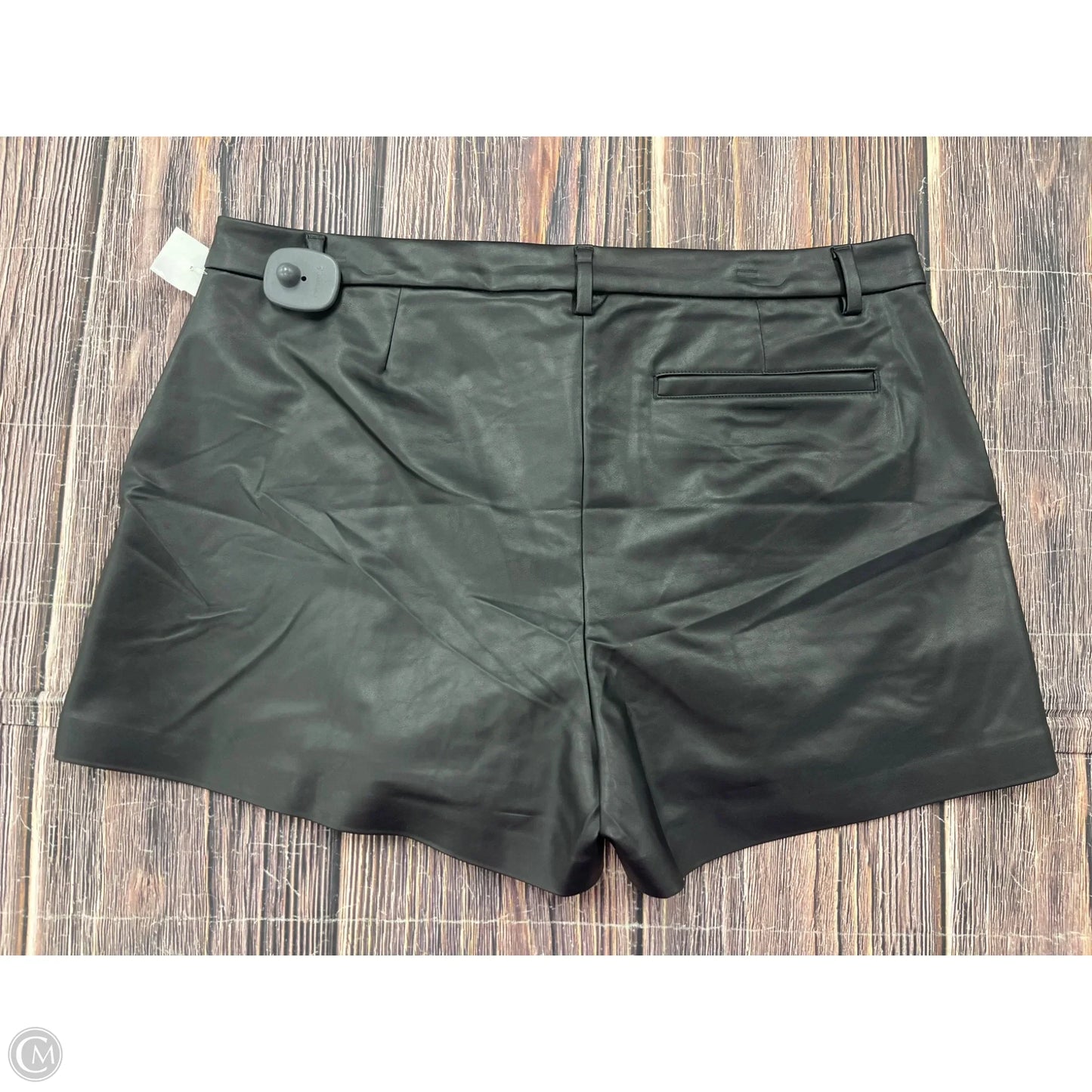 Shorts By Old Navy In Black, Size: 16