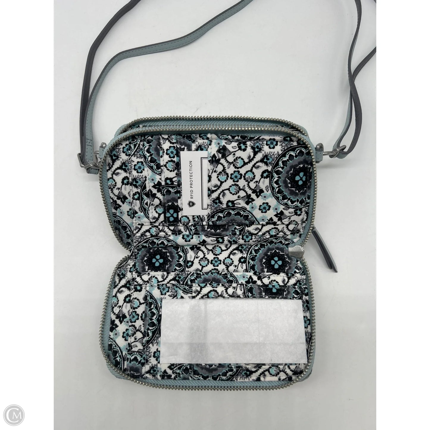 Handbag By Vera Bradley, Size: Small