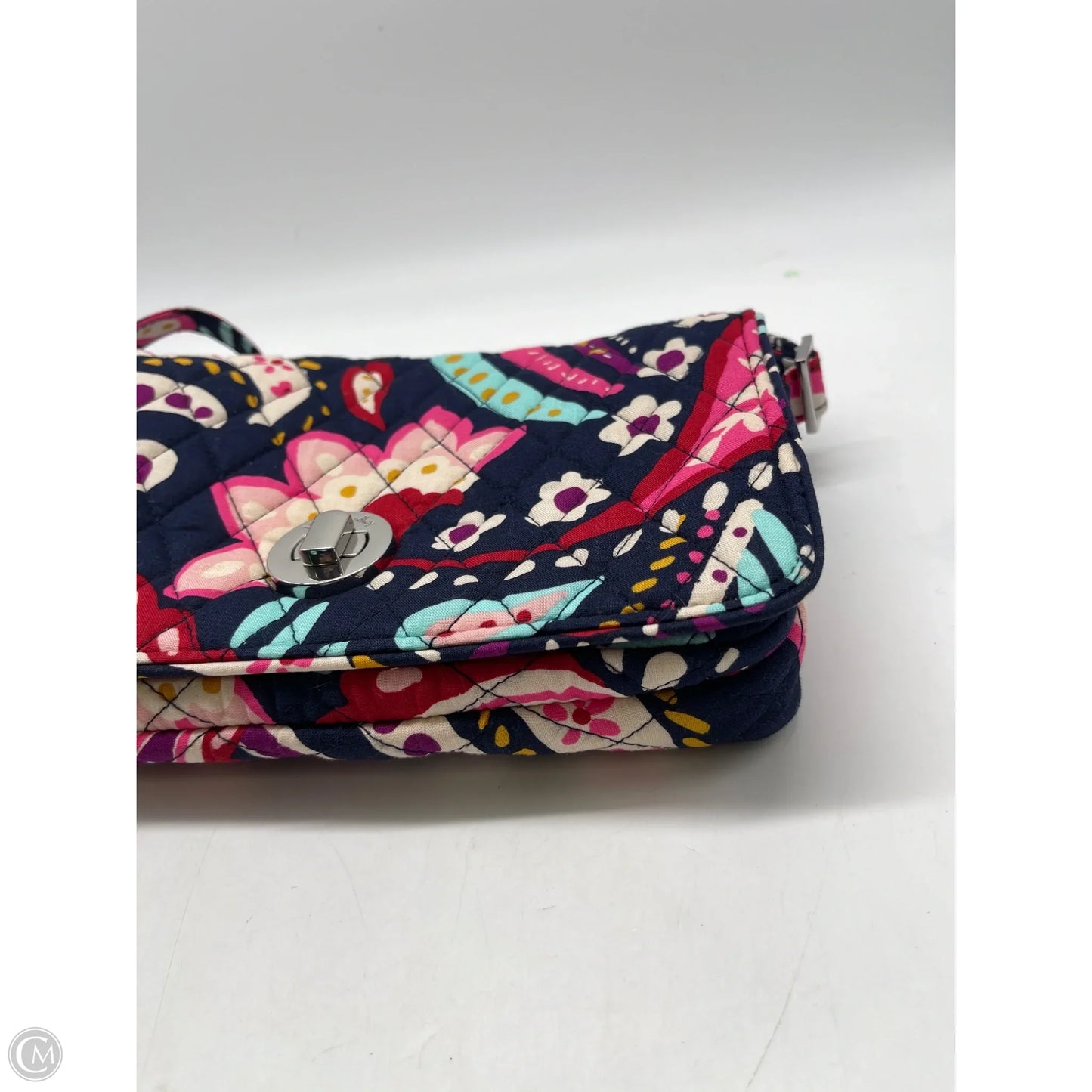 Handbag By Vera Bradley, Size: Medium