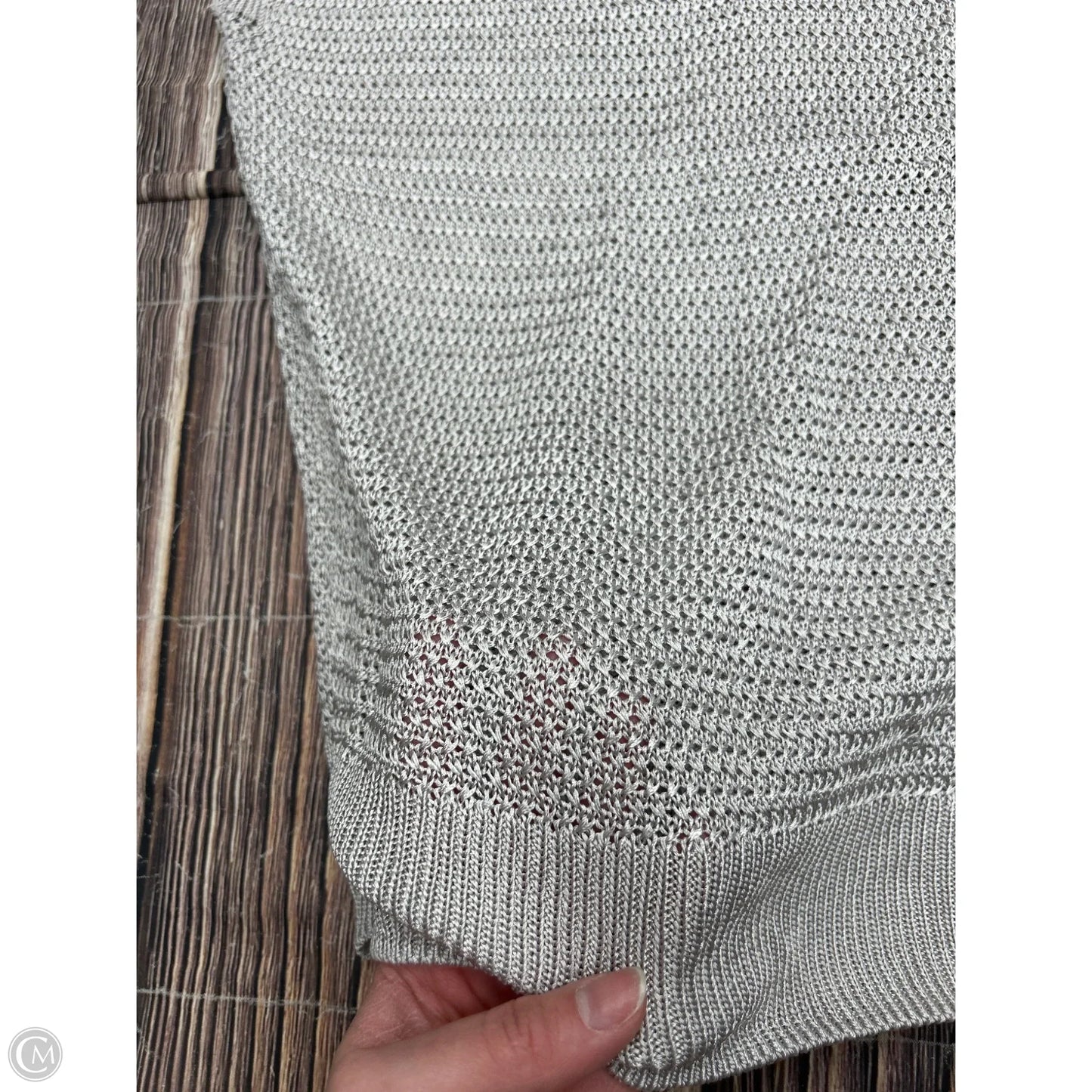 Top Short Sleeve By White House Black Market In Grey, Size: M