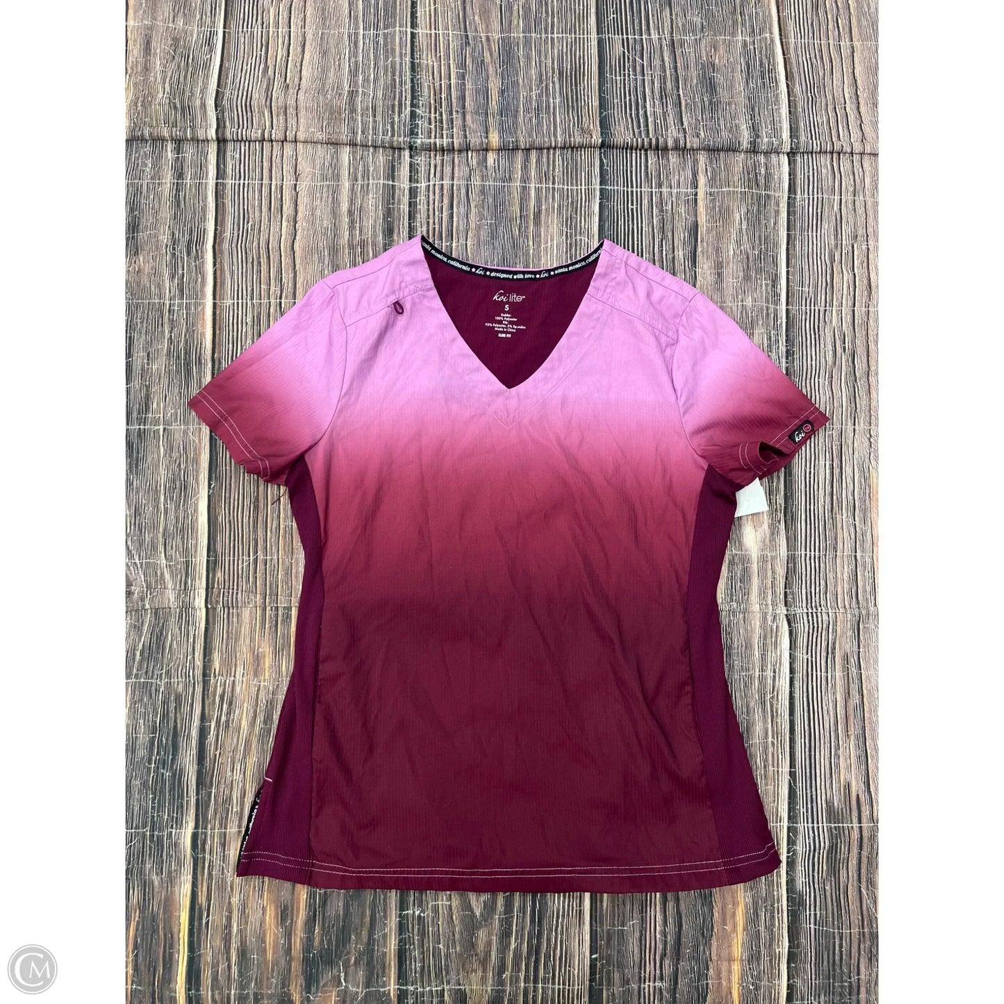 Top Short Sleeve By Clothes Mentor In Maroon, Size: S