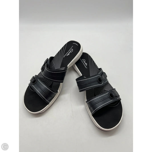 Sandals Flats By Clarks In Black, Size: 6.5