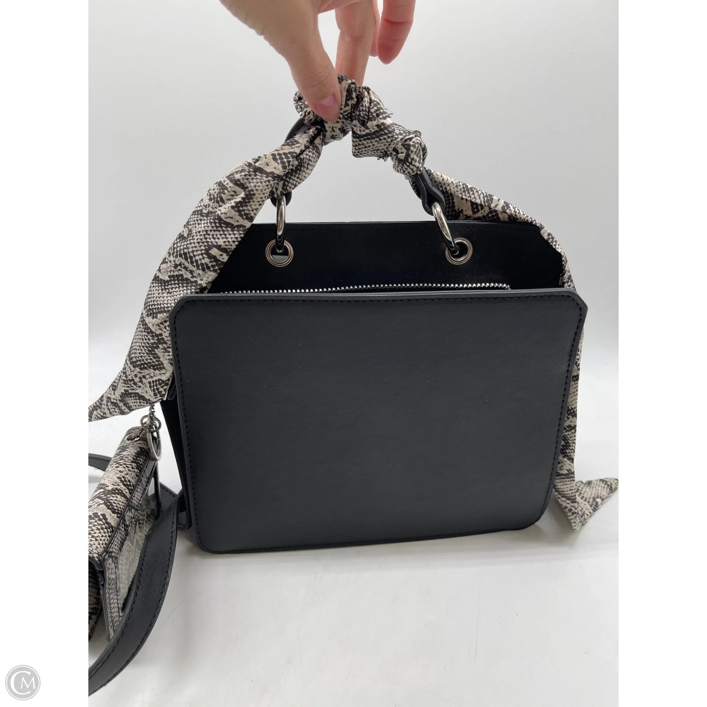 Handbag By Steve Madden, Size: Medium