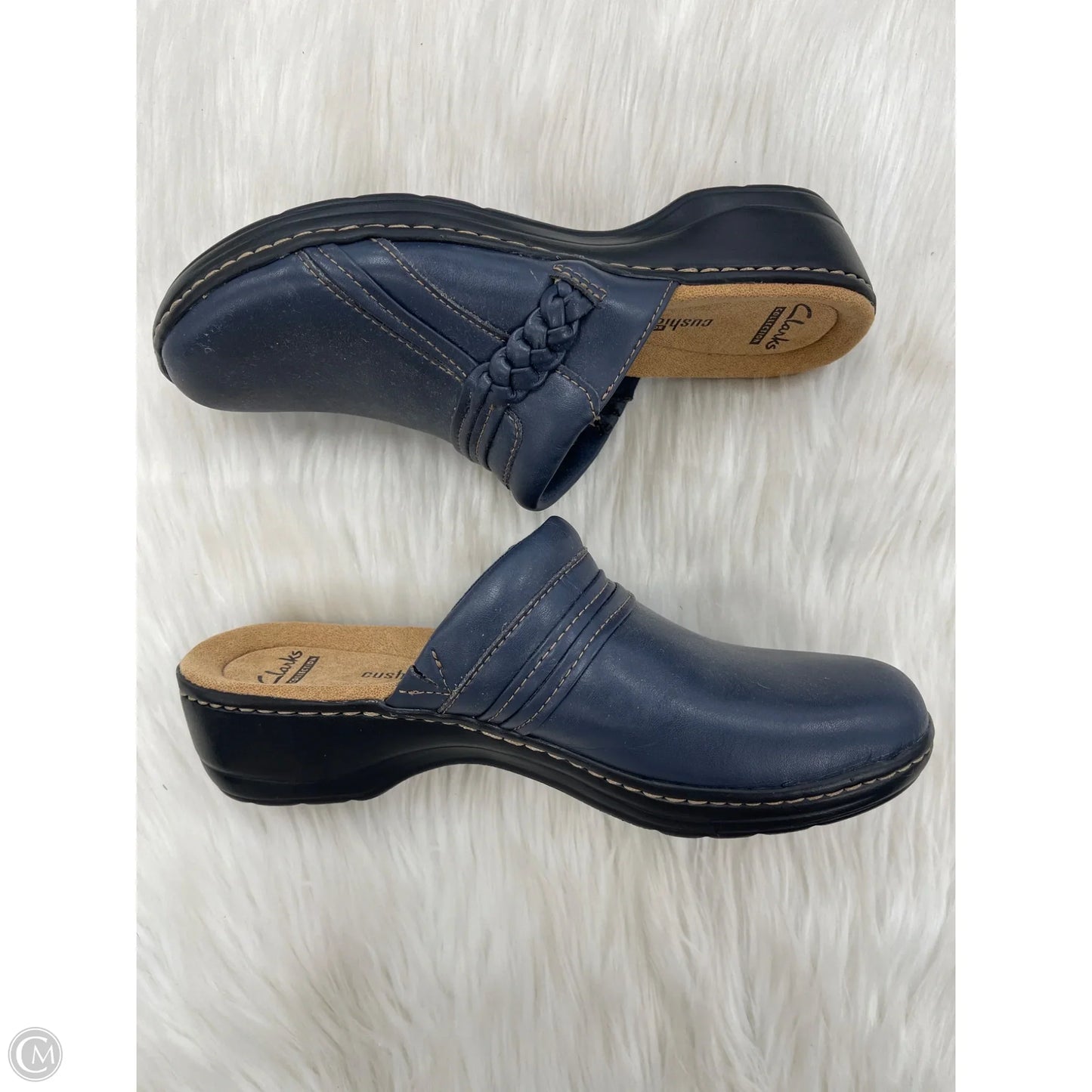Shoes Flats By Clarks In Navy, Size: 7