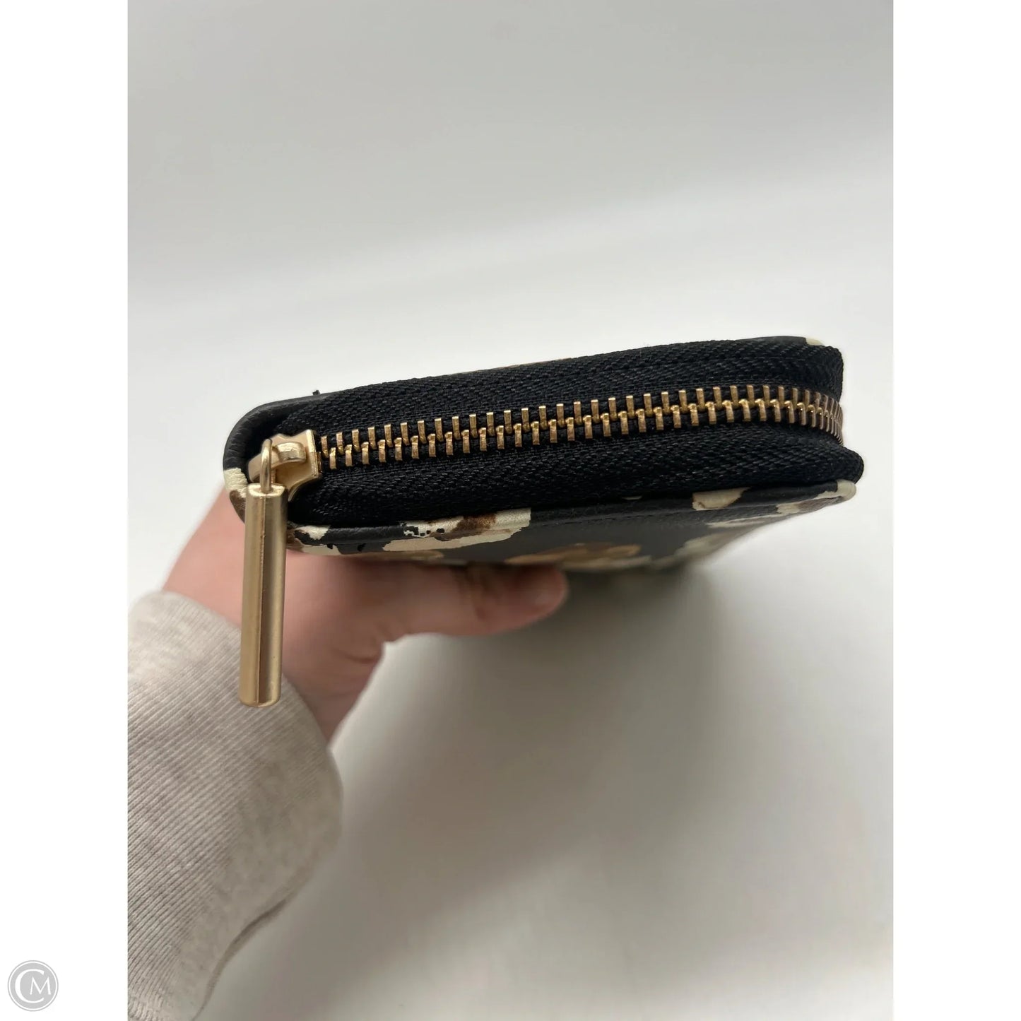 Wallet By Thirty One, Size: Medium