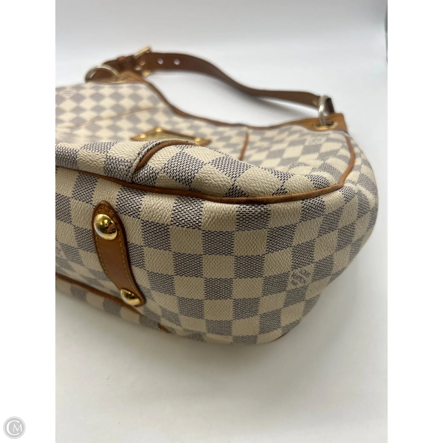 Handbag Luxury Designer By Louis Vuitton, Size: Large
