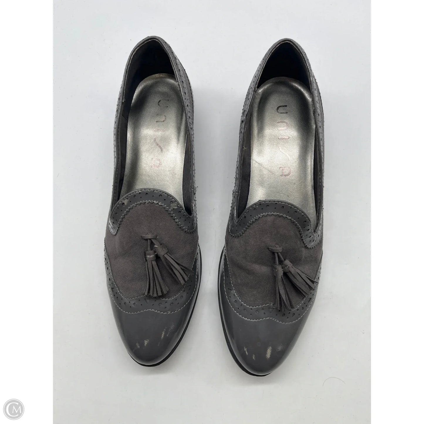 Shoes Flats By Unisa In Grey, Size: 6.5