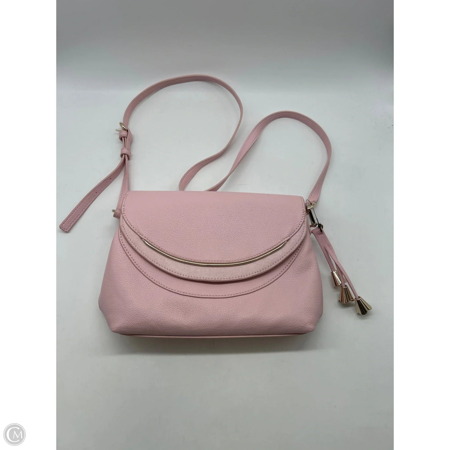 Handbag By Clothes Mentor, Size: Medium