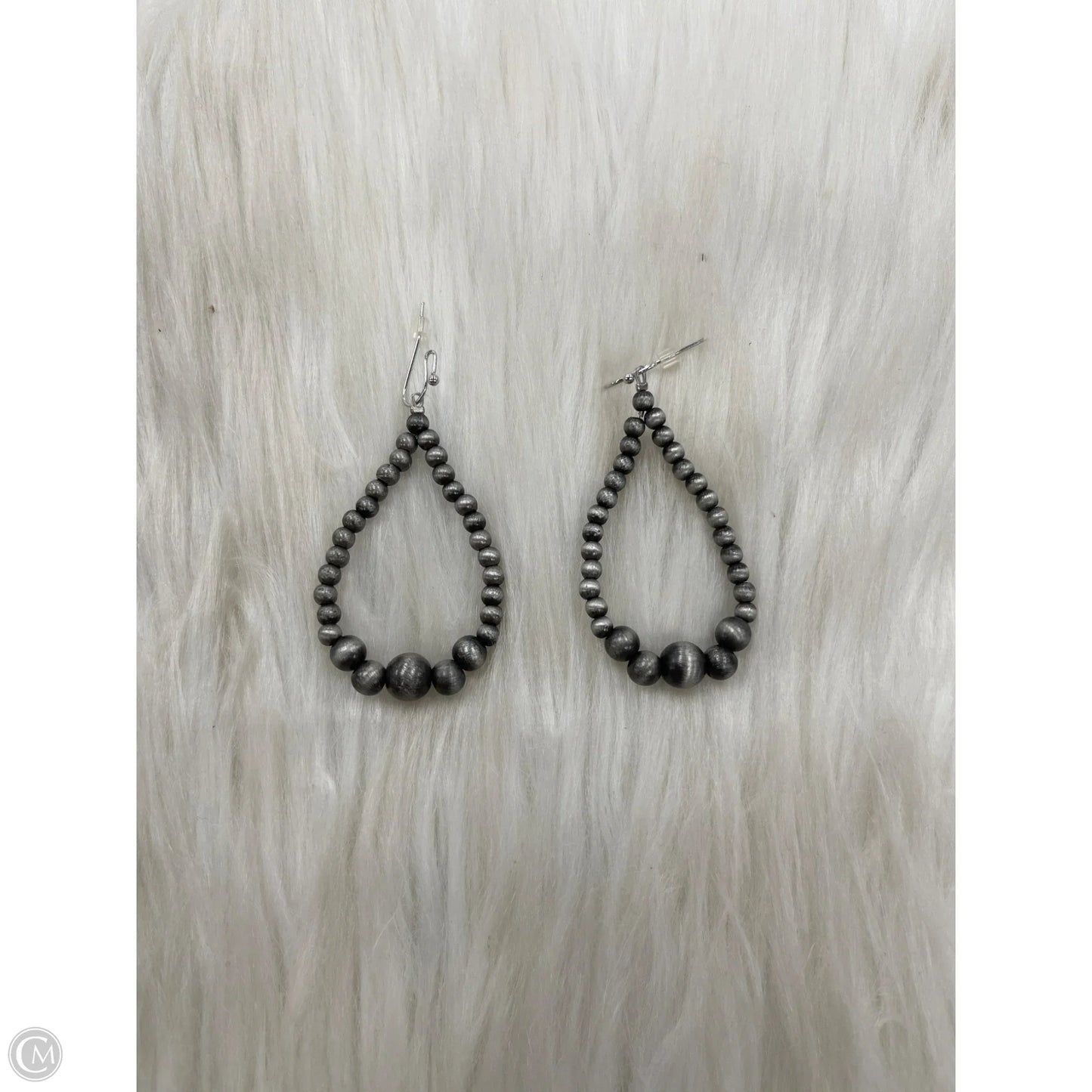 Earrings Dangle/drop By Clothes Mentor