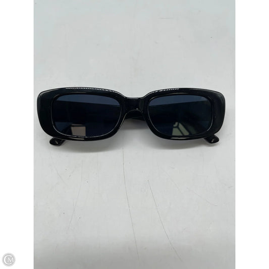 Sunglasses By Clothes Mentor, Size: