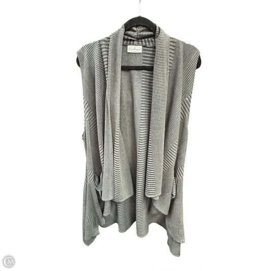 Shawl By Clothes Mentor In Grey, Size: Xl