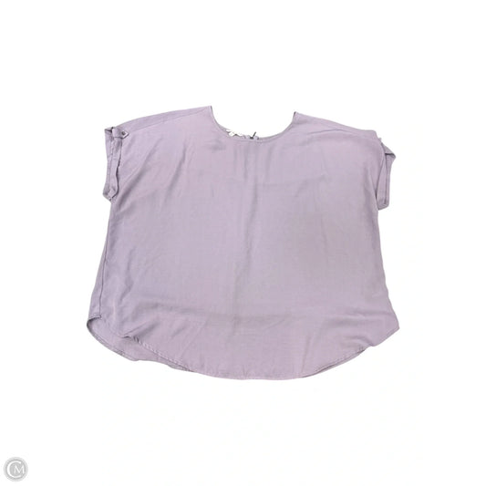 Top Short Sleeve By Maurices In Purple, Size: 1x