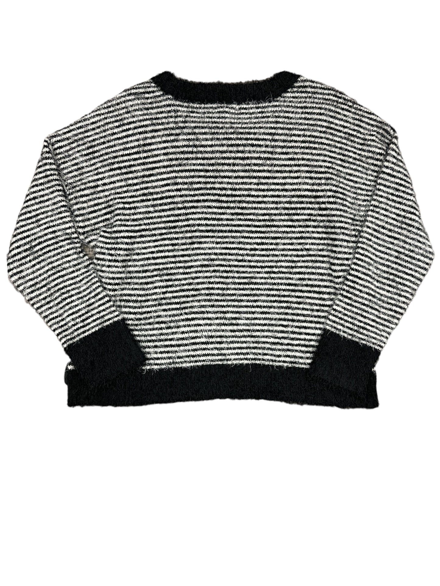 Black & White Sweater Maurices, Size L