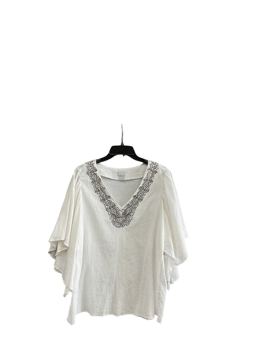 Top Short Sleeve By Chicos In White, Size: Xl