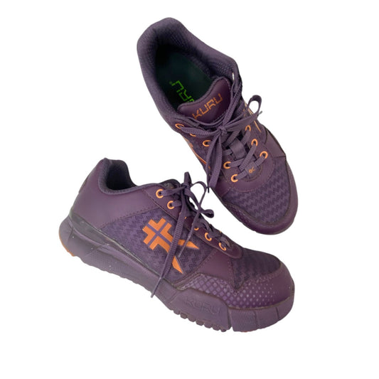 Shoes Athletic By kuru In Purple, Size: 8