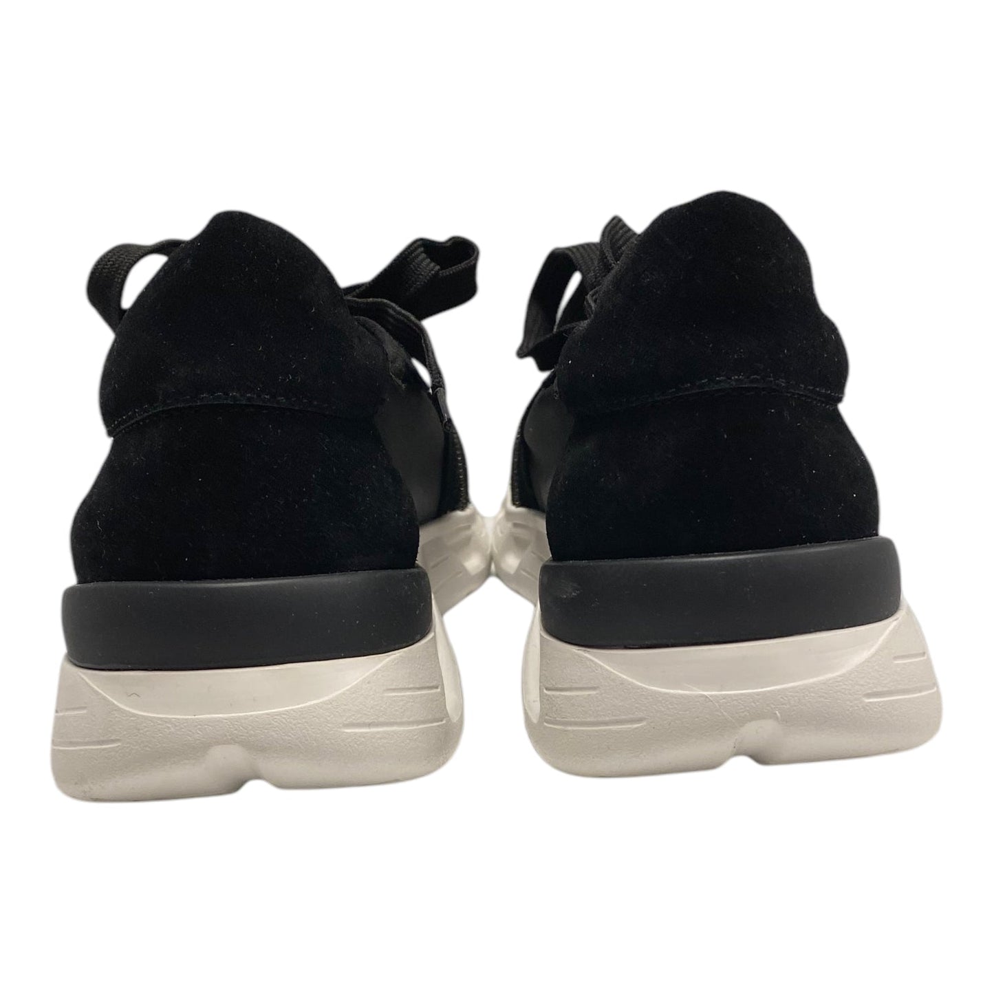 Shoes Sneakers By Vaneli  Size: 8.5